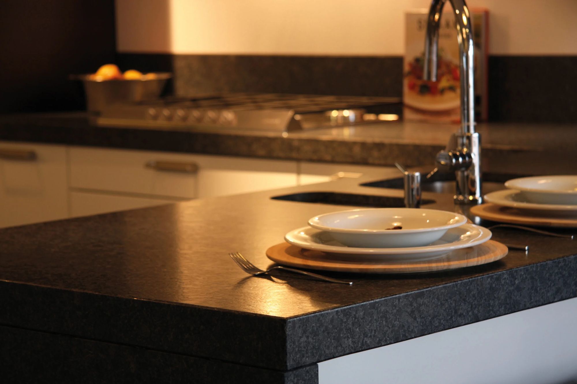 jetstone-arbeitsplatte-steel-grey-granit