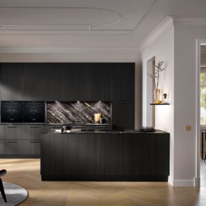 haecker-designkueche-insel-feineiche-schwarz